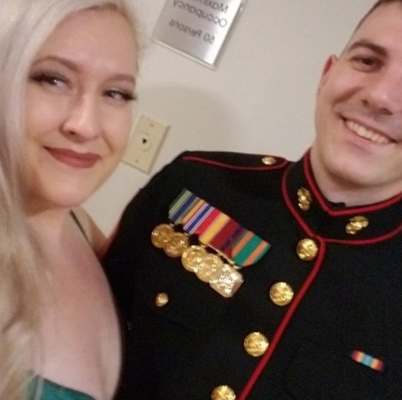 Meet your Posher, Anna - Picture 2 of 4